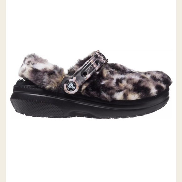 NEW Crocs Classic Fur Sure Clogs Fuzzy Uppers Lightweight Customizable Backstrap - Picture 3 of 9